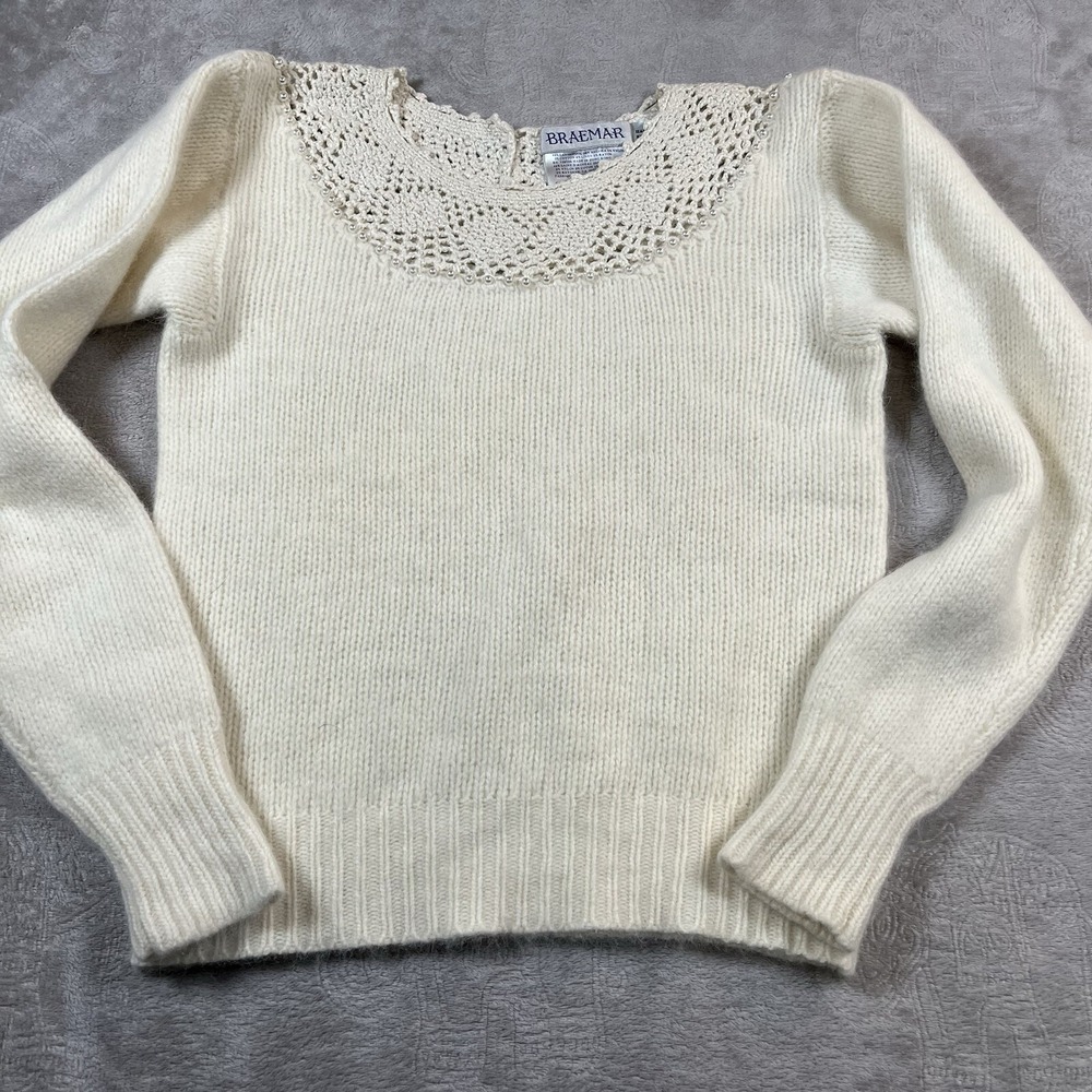 Braemar Handknit Lambswool Blend Ivory Sweater Small Crochet Pearl GrannyCore